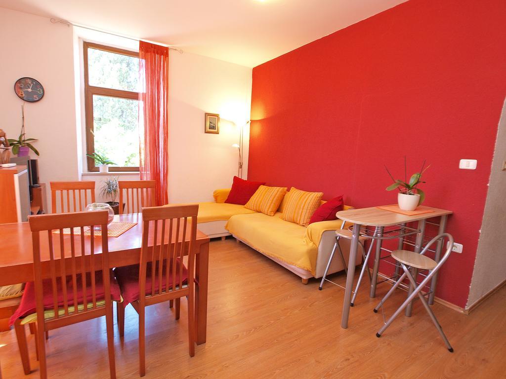 פאז'אנה Apartments Fazanka 849 מראה חיצוני תמונה